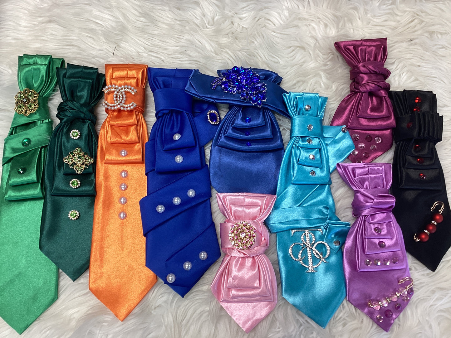 Klassy Knot Tie
