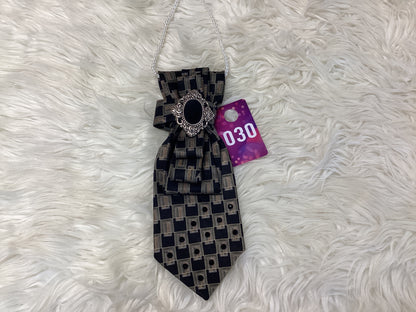 Boujie Knot Tie