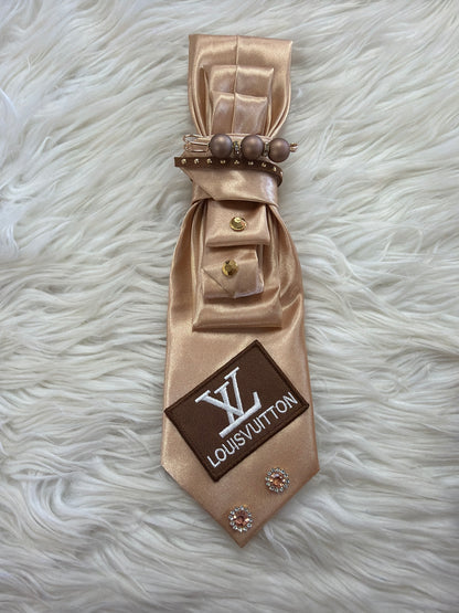 Pretty Patched Knot Tie