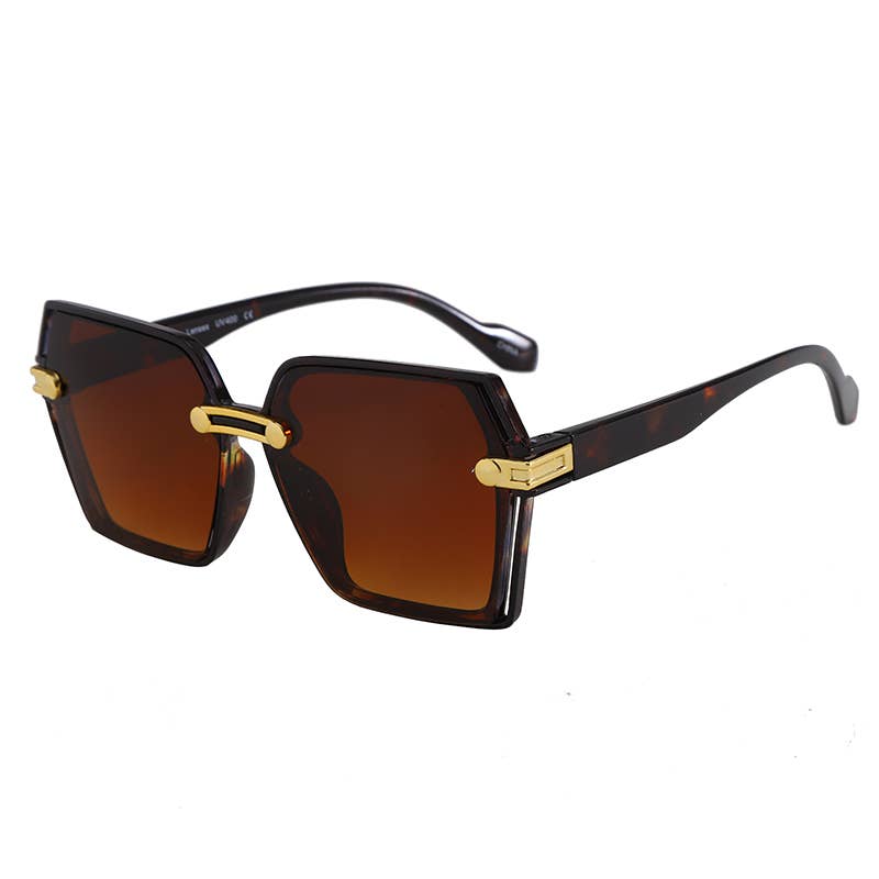 Large Trendy Frame With Gold Decor Arm Sunglasses 3224